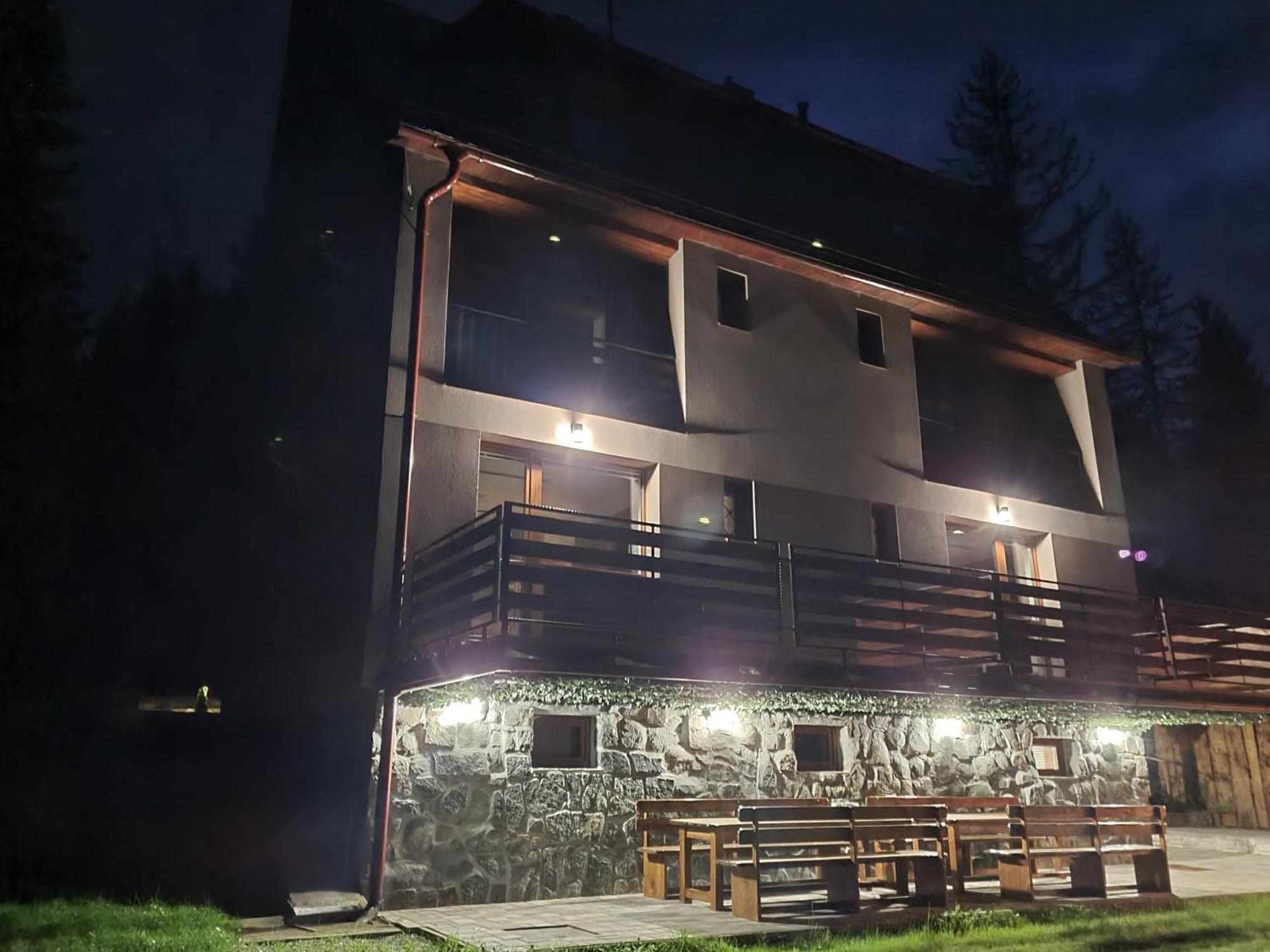 Chata Lieskovec - Chata V Lese Blizko Zubacky Tatranska Strba Exterior foto